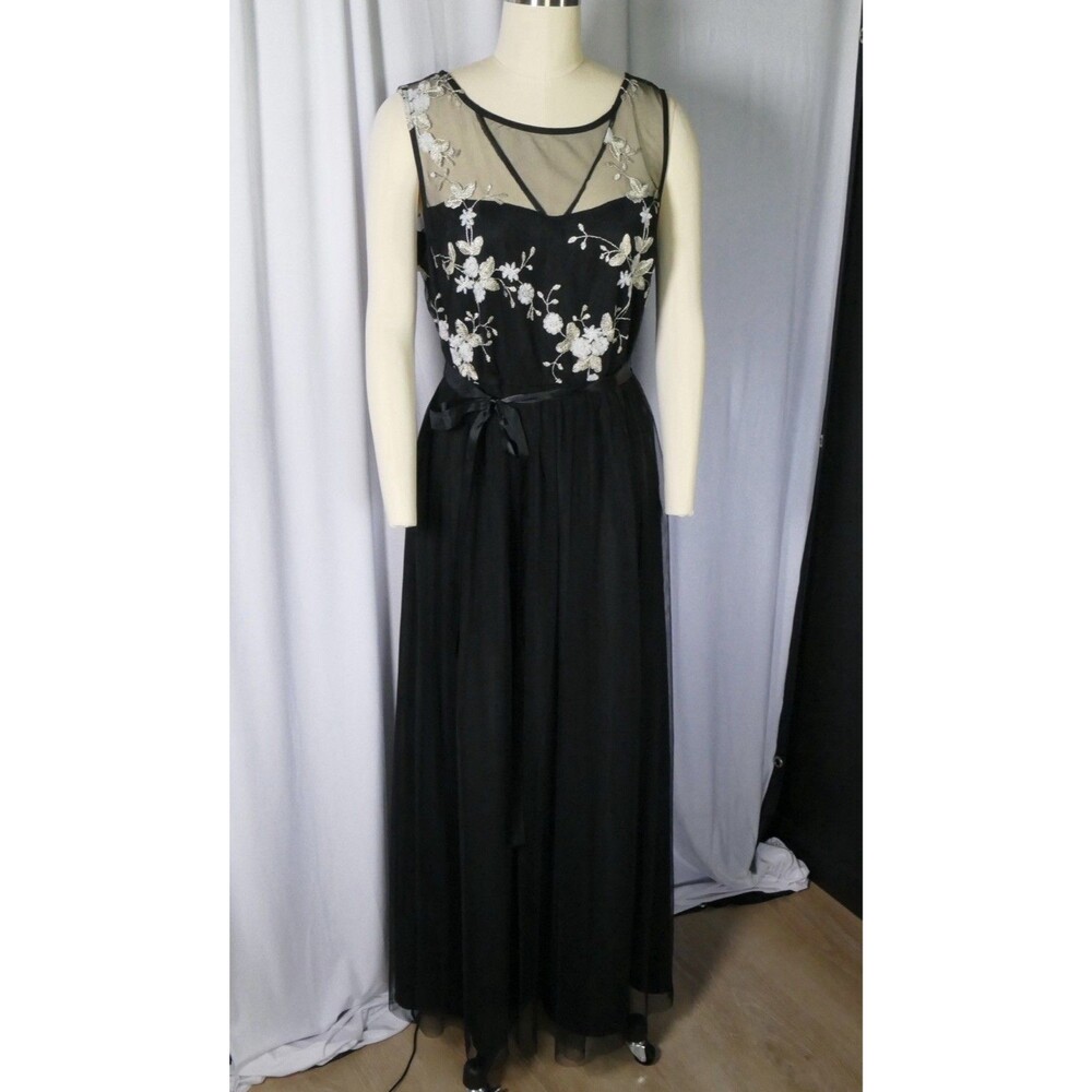 Candalite Black Floral Embroidered Maxi Dress L Formal Homecoming Prom Evening
